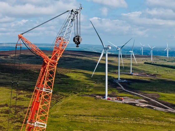 Leadership replace the image showing the personnel in the vessel